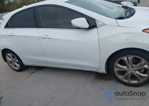 2014 Hyundai Elantra Gt z USA, uszkodzony, nr VIN KMHD35LHXEU212522